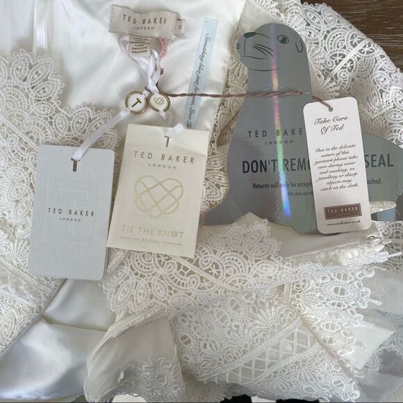 NEW Ted Baker London Mornia White Wedding Dress 2 - Picture 13 of 16